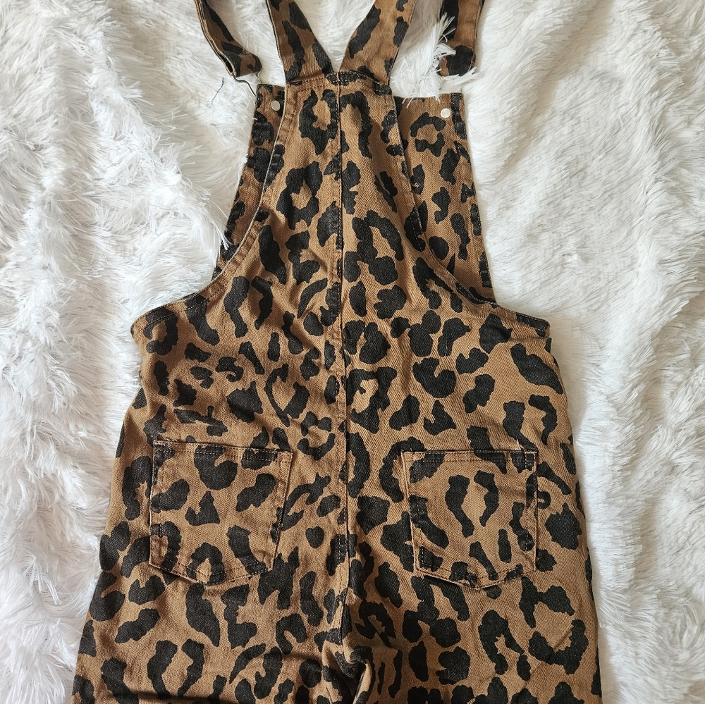 Leopard Print Kids Overalls - Picture 4 of 7